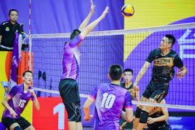 孙易磊初先发3.1局退场 第4局球速下降或成换投关键｜日职